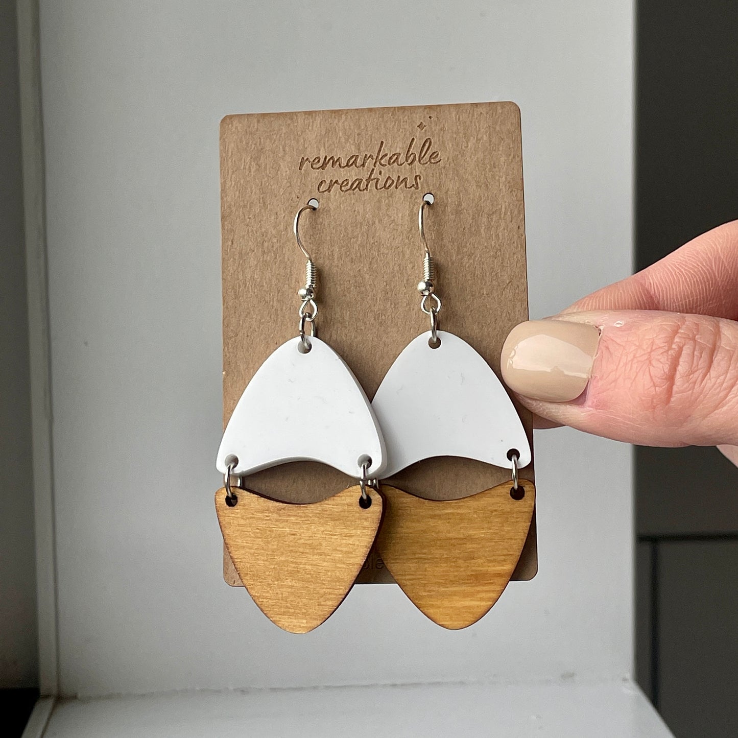 Laura Drop Earrings