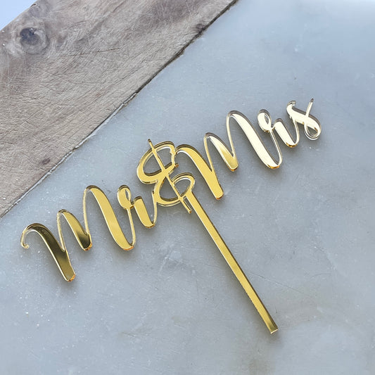 Mr and Mrs | Mirrored Acrylic Cake Topper